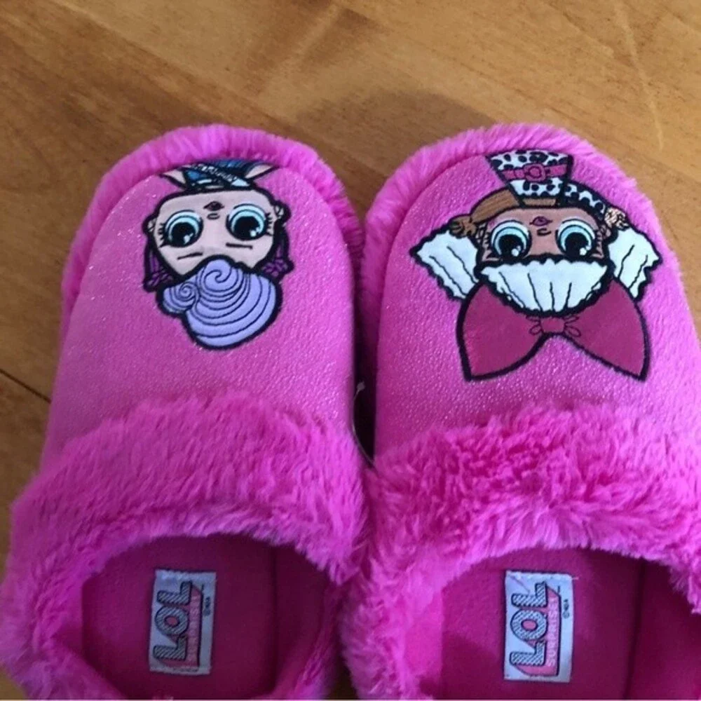 LOL Surprise Girls Pink Plush Slippers Diva Miss Punk Size 2-3